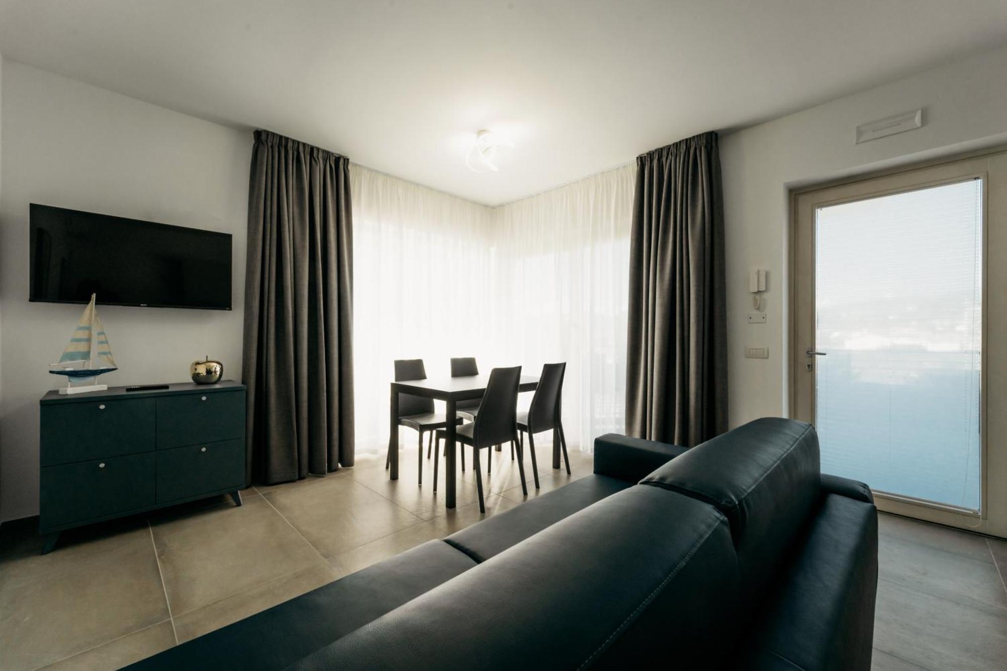 Apartments Monsurei, Lake View Bardolino Eksteriør bilde