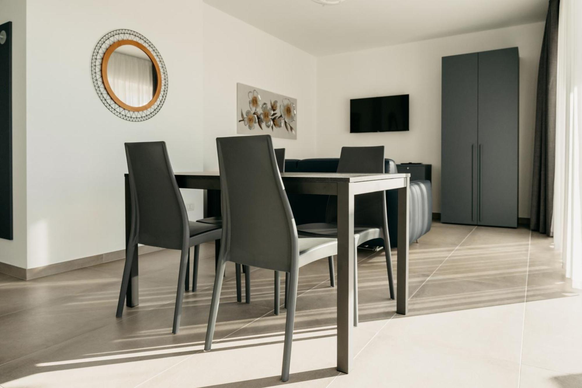 Apartments Monsurei, Lake View Bardolino Eksteriør bilde