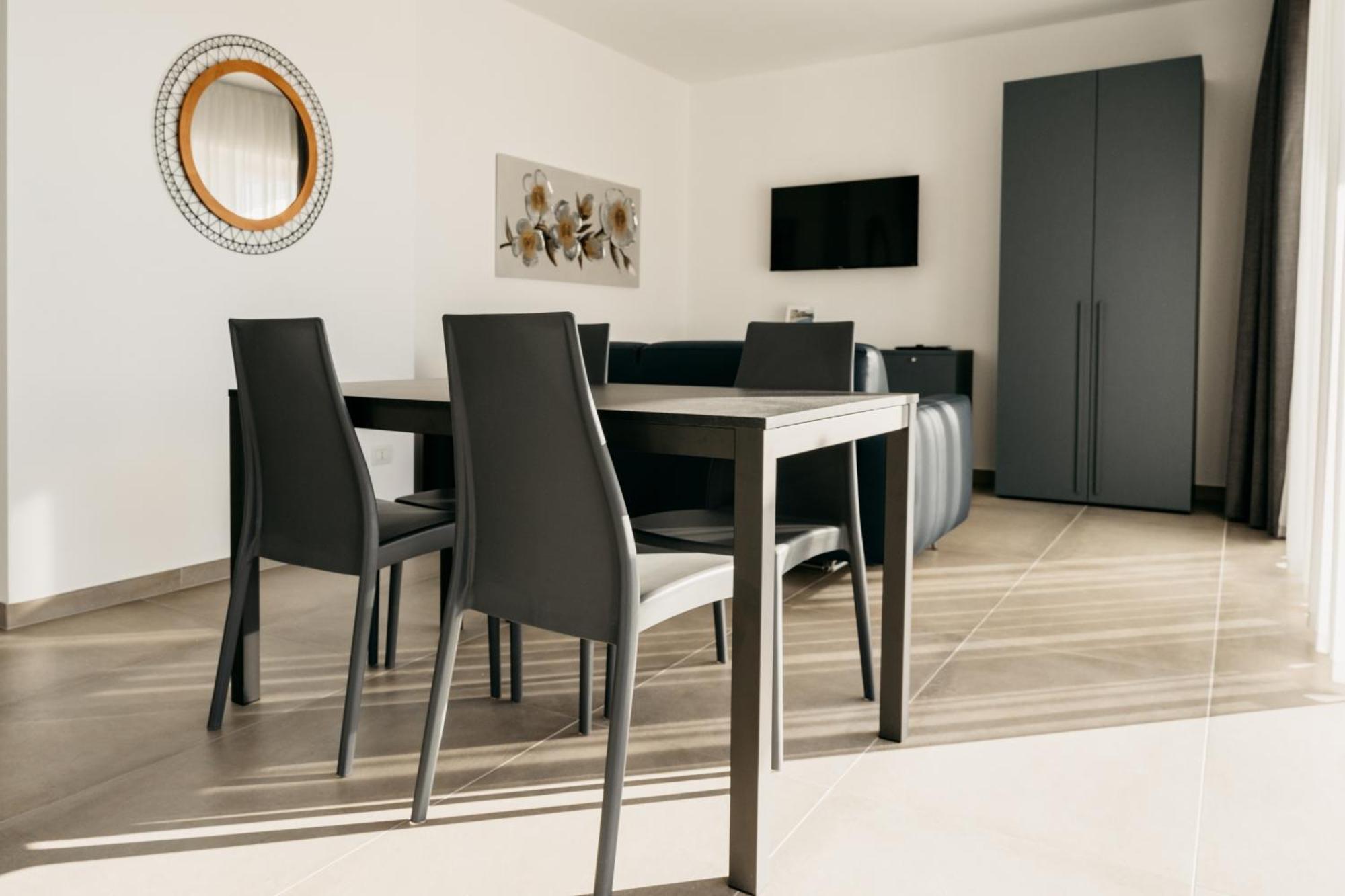 Apartments Monsurei, Lake View Bardolino Eksteriør bilde