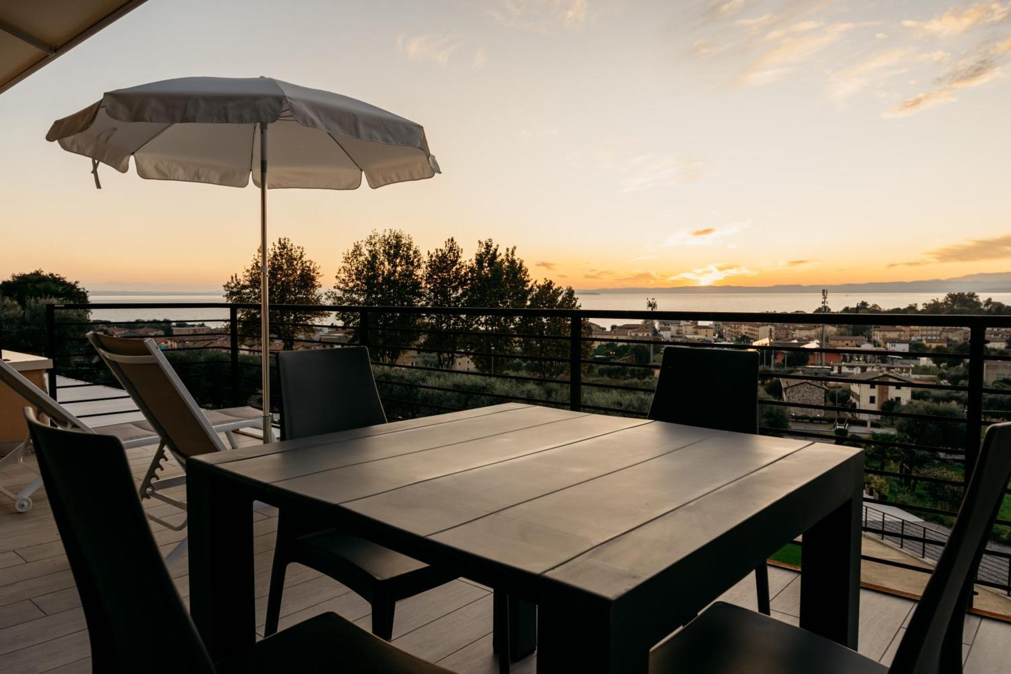 Apartments Monsurei, Lake View Bardolino Eksteriør bilde