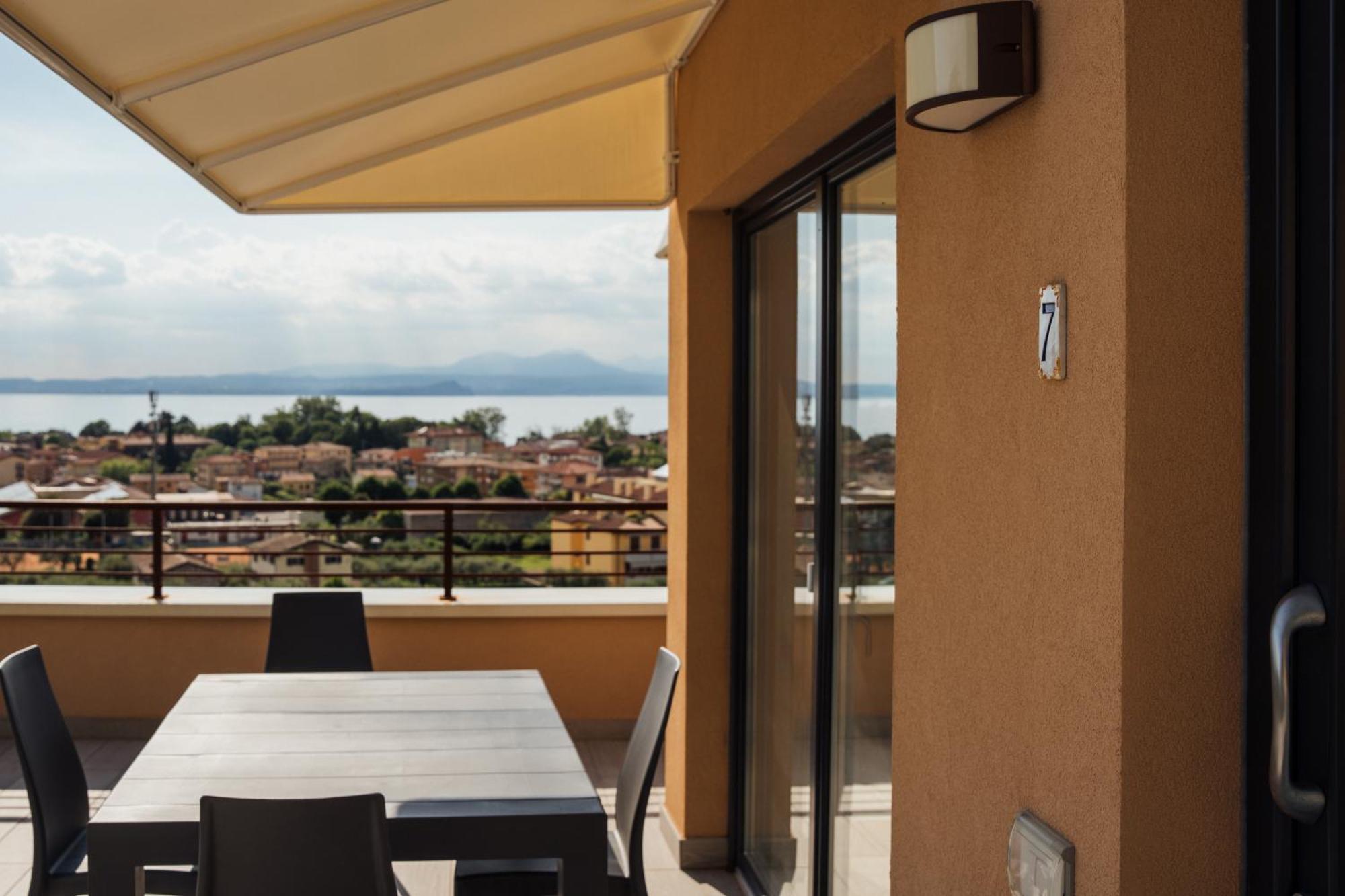 Apartments Monsurei, Lake View Bardolino Eksteriør bilde