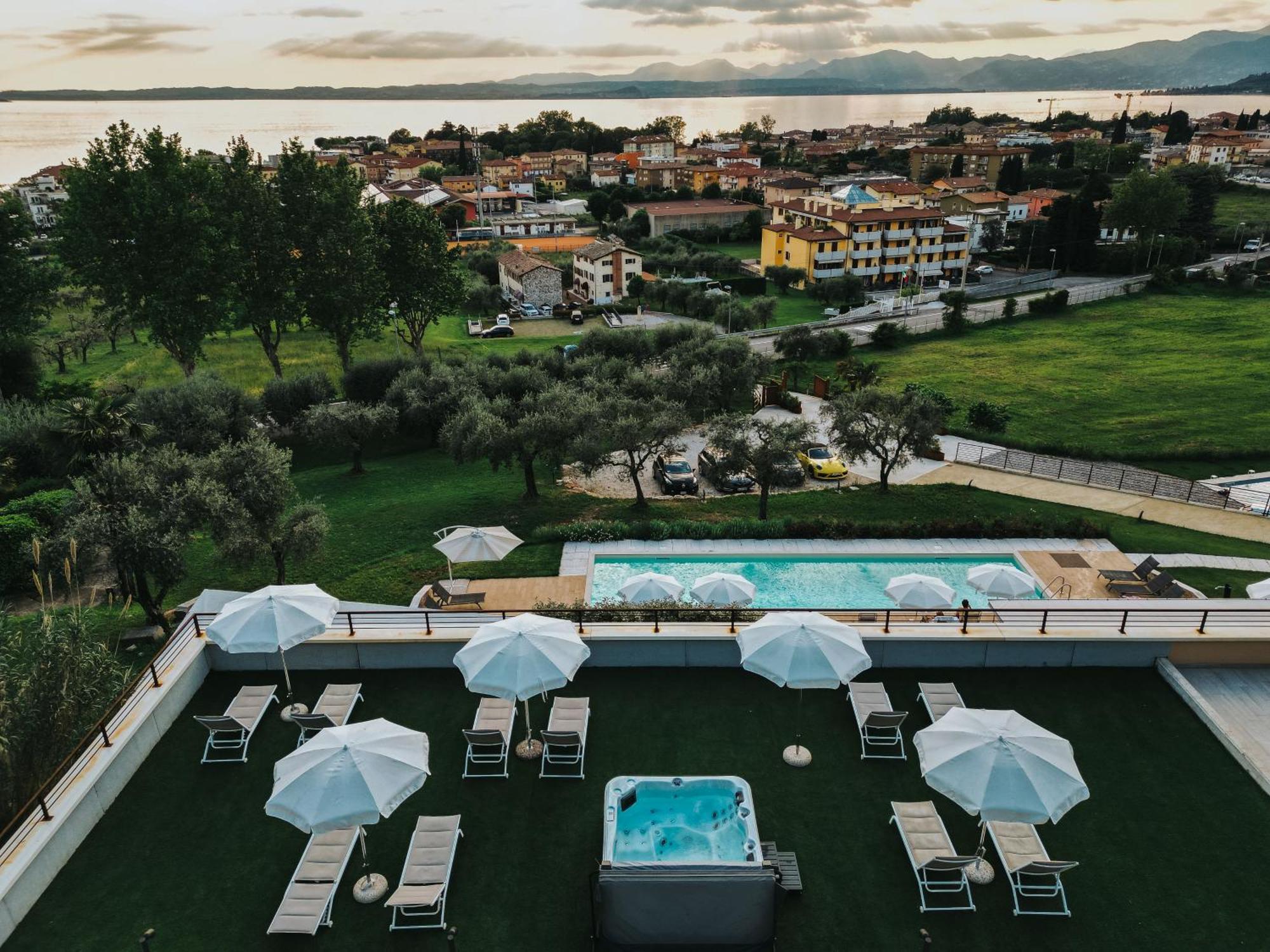 Apartments Monsurei, Lake View Bardolino Eksteriør bilde